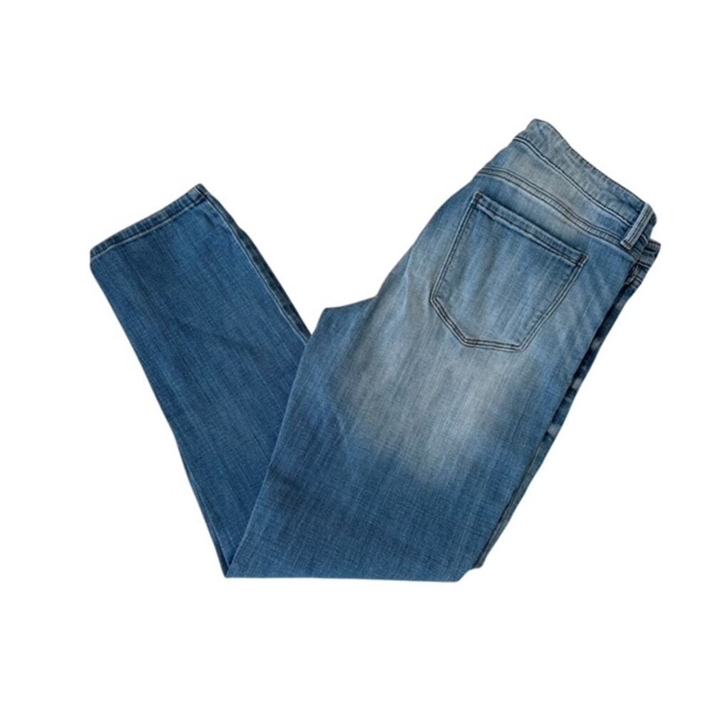 Cosmic Blue Love Straight Leg Jeans - Light Wash - Size 31